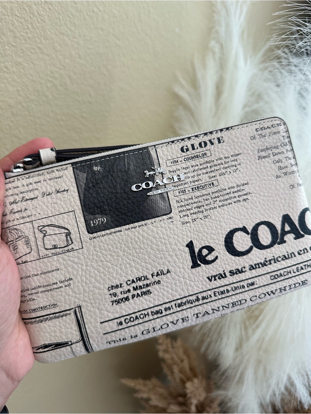 Coach Large Corner Zip Wristlet With Newspaper Print - Picture 7 of 9